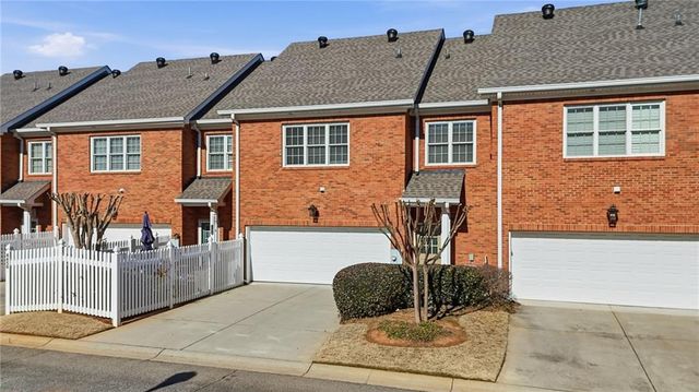 8440 Parker Place, Roswell, GA 30076