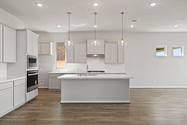 10723 Yellow Wild Indigo Lane, Cypress, TX 77433