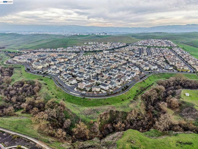 4022 Windsor Way, Dublin, CA 94568