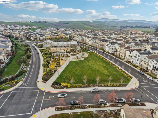 4022 Windsor Way, Dublin, CA 94568