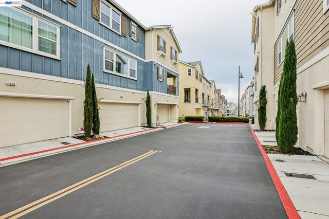 4022 Windsor Way, Dublin, CA 94568
