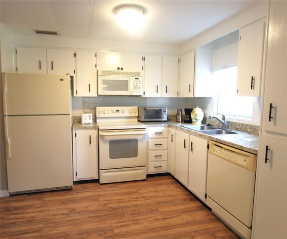 5803 DANBURY LANE, Sarasota, FL 34233