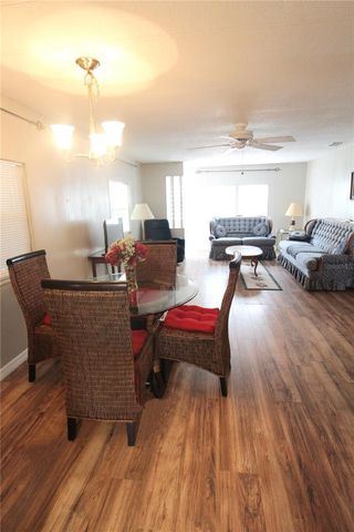 5803 DANBURY LANE, Sarasota, FL 34233