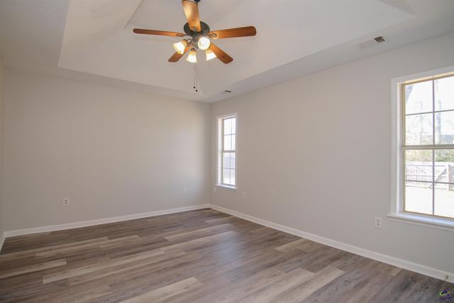 736 Gateway Drive, Bonaire, GA 31005