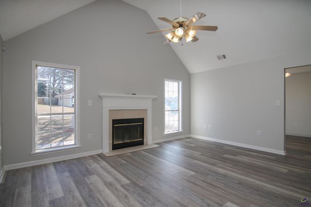 736 Gateway Drive, Bonaire, GA 31005