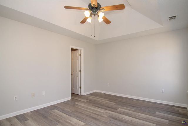 736 Gateway Drive, Bonaire, GA 31005