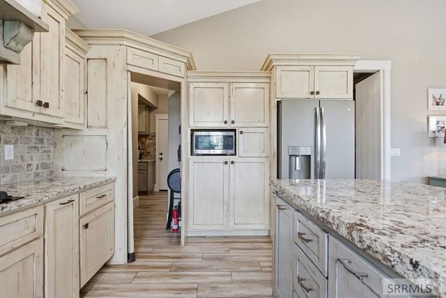3483 S Boulder Creek Lane, Ammon, ID 83406