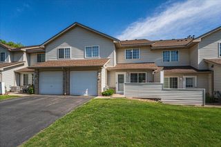 2775 W Ranchview Lane N 4, Plymouth, MN 55447