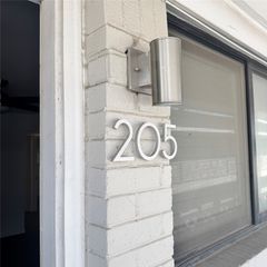 5010 San Jacinto Street 205, Dallas, TX 75206