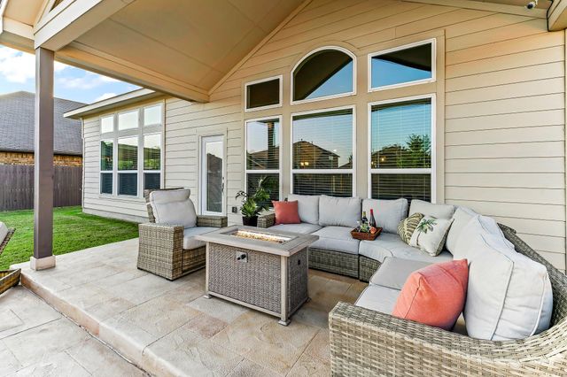1212 Rhonda CV, Hutto, TX 78634