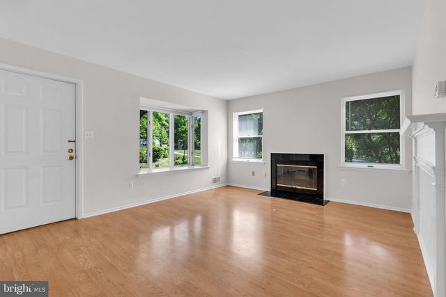 93 WILLIAM PATTERSON CT, Princeton, NJ 08540