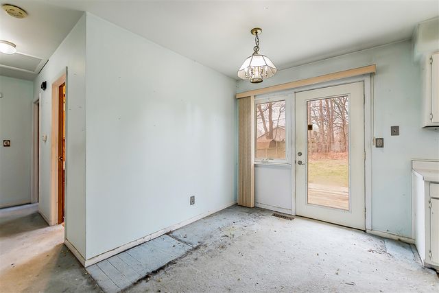 635 Dellwood Drive, Ann Arbor, MI 48103