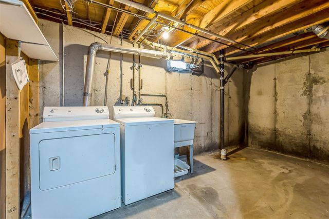 635 Dellwood Drive, Ann Arbor, MI 48103