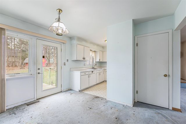 635 Dellwood Drive, Ann Arbor, MI 48103