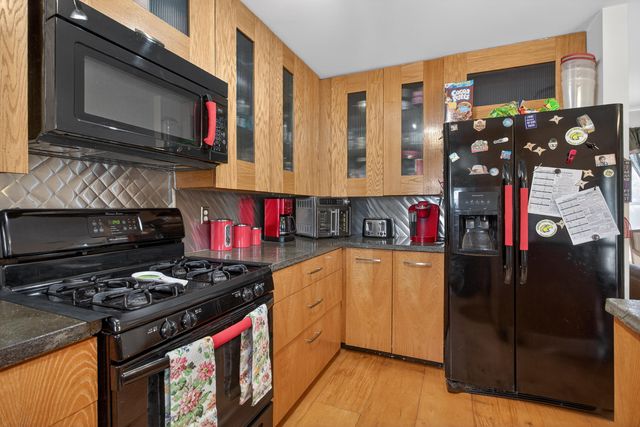 129 Kathy Lane, Brooklyn, MI 49230