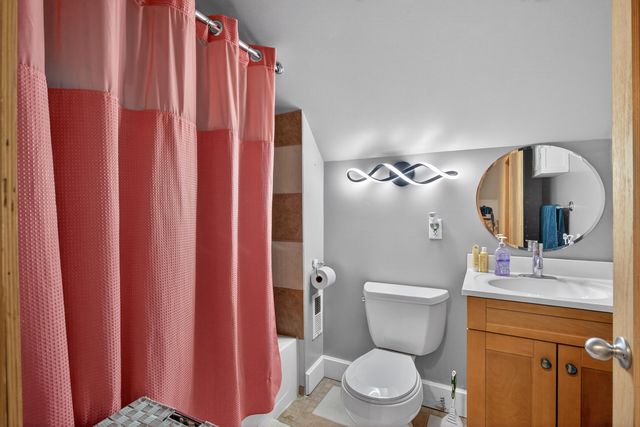 129 Kathy Lane, Brooklyn, MI 49230