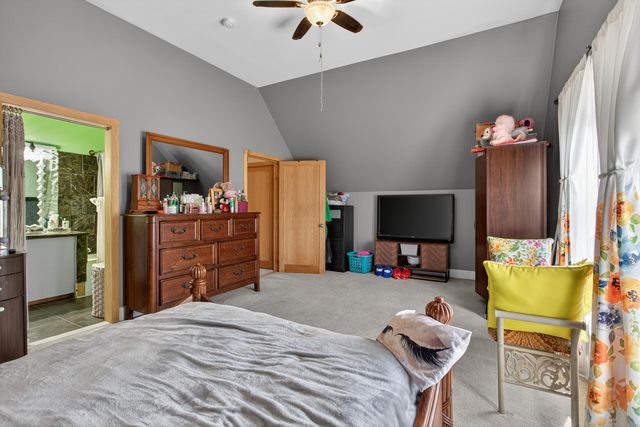 129 Kathy Lane, Brooklyn, MI 49230