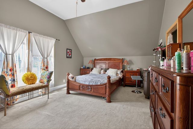 129 Kathy Lane, Brooklyn, MI 49230