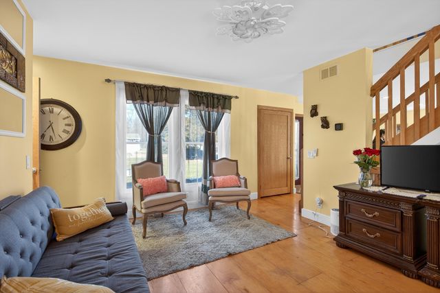 129 Kathy Lane, Brooklyn, MI 49230