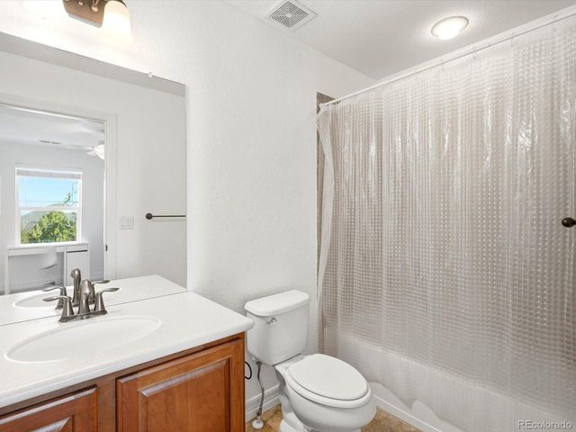 6010 S Little River Way, Aurora, CO 80016