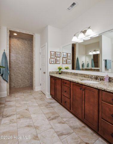 2129 Forest View Circle, Leland, NC 28451