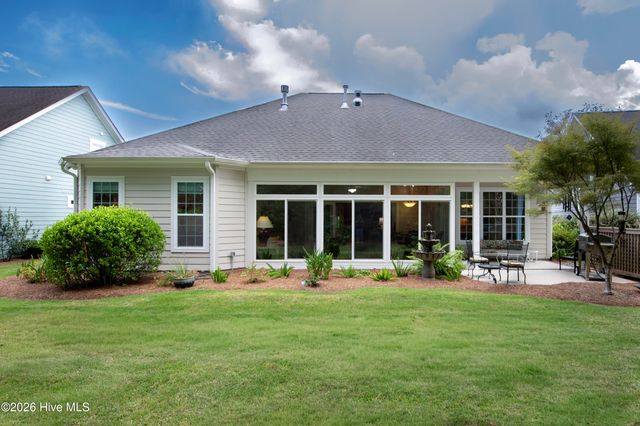 2129 Forest View Circle, Leland, NC 28451