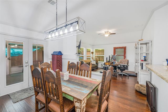 2813 Ridgemere Drive, Flower Mound, TX 75028
