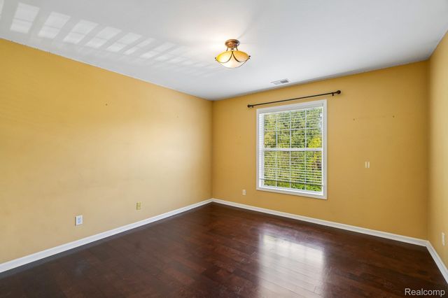 7821 Ambassador Drive, Shelby Charter Township, MI 48316