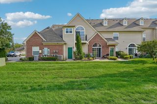 7821 Ambassador Drive, Shelby Charter Township, MI 48316