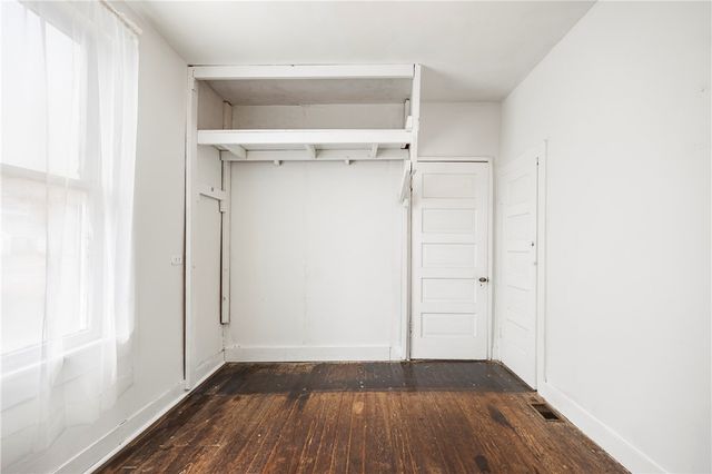 1016 E. Market, Sinton, TX 78387