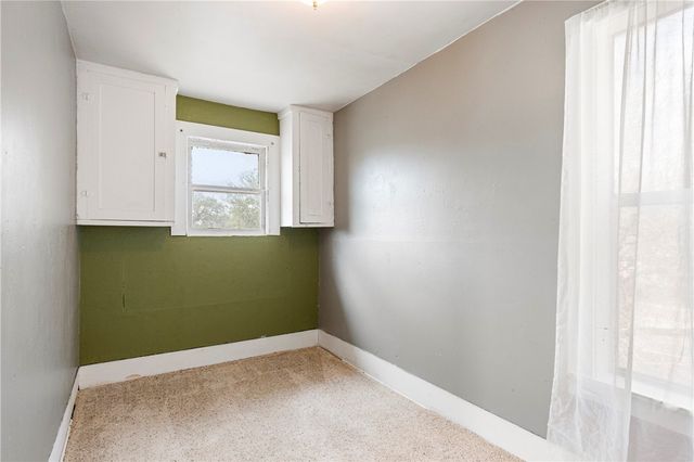 1016 E. Market, Sinton, TX 78387