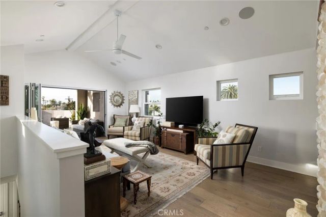 428 7th, Huntington Beach, CA 92648