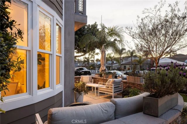 428 7th, Huntington Beach, CA 92648