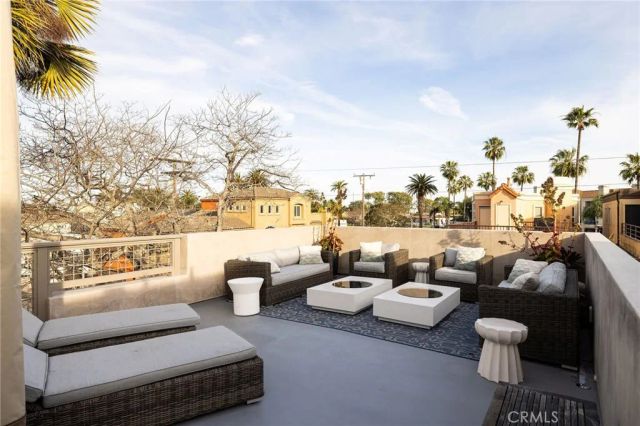 428 7th, Huntington Beach, CA 92648