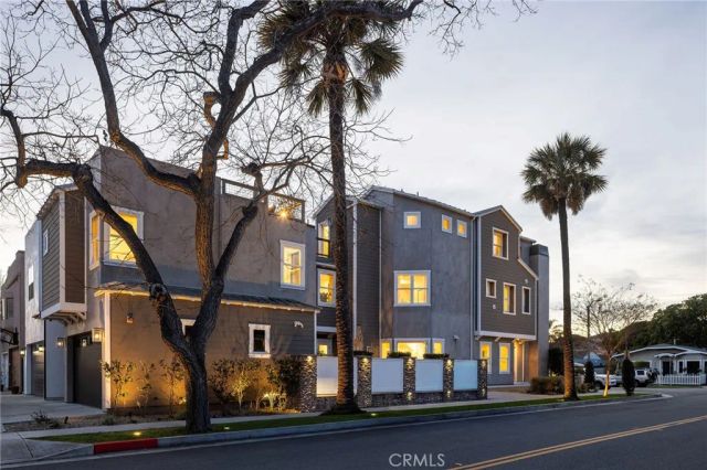 428 7th, Huntington Beach, CA 92648