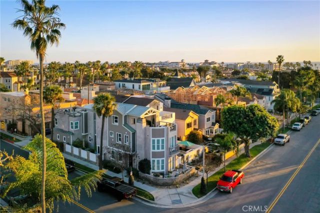 428 7th, Huntington Beach, CA 92648