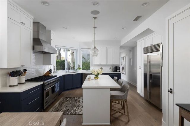 428 7th, Huntington Beach, CA 92648