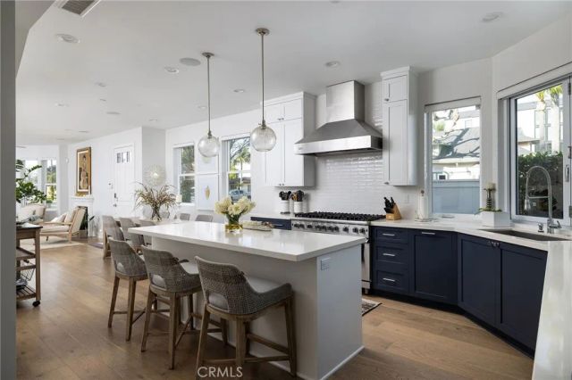 428 7th, Huntington Beach, CA 92648