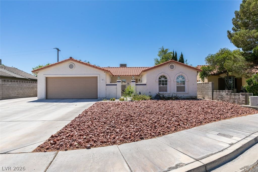 5709 Compton Drive, Las Vegas, NV 89108