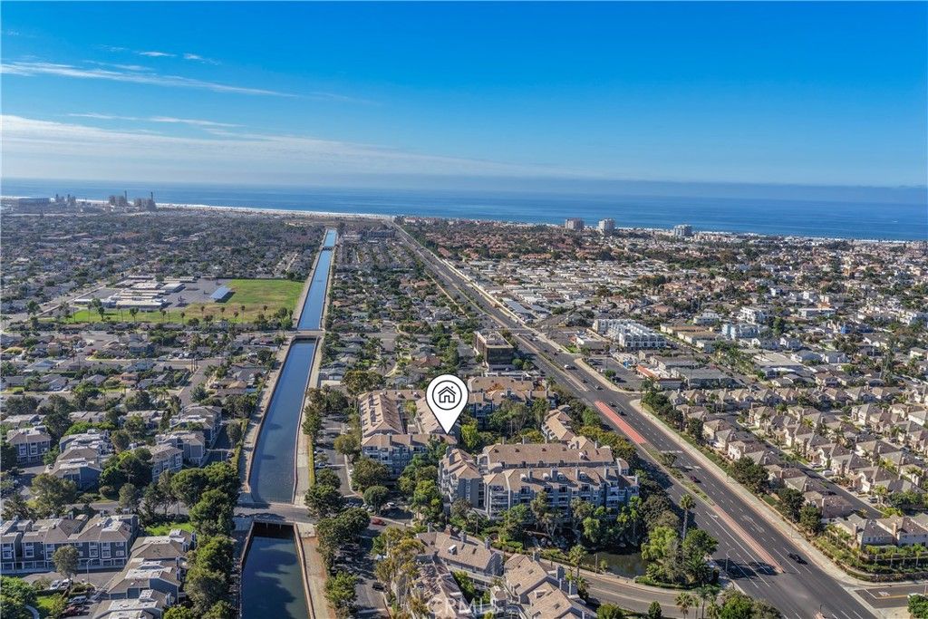 20331 Bluffside 307, Huntington Beach, CA 92646 — photo 2