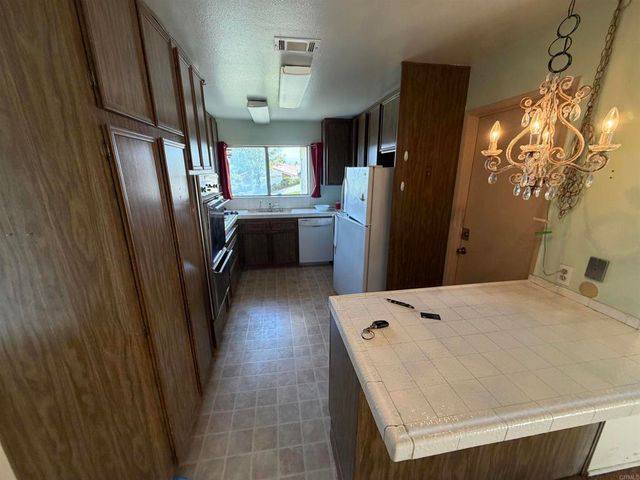 4033 Lorraine Ann Drive, La Mesa, CA 91941