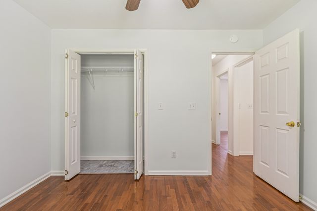 1000 Lockridge Dr, Ashland City, TN 37015