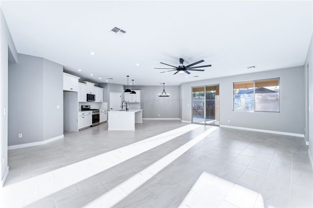 2784 Fort Mojave Drive, Bullhead City, AZ 86429