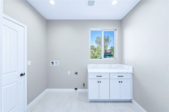 2784 Fort Mojave Drive, Bullhead City, AZ 86429