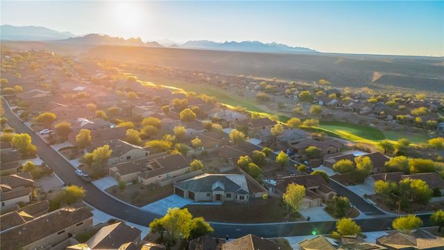 2784 Fort Mojave Drive, Bullhead City, AZ 86429