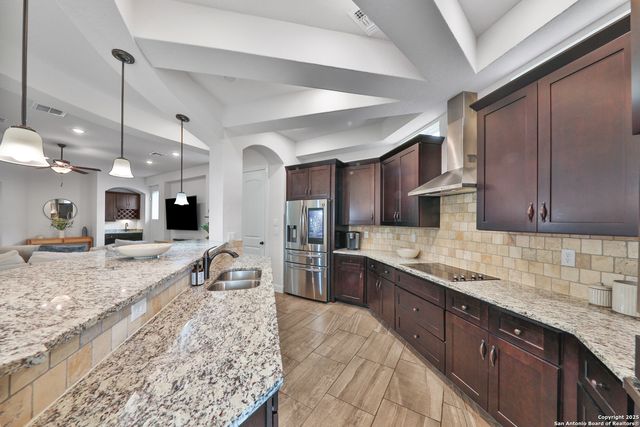 6514 Comanche Post, San Antonio, TX 78233