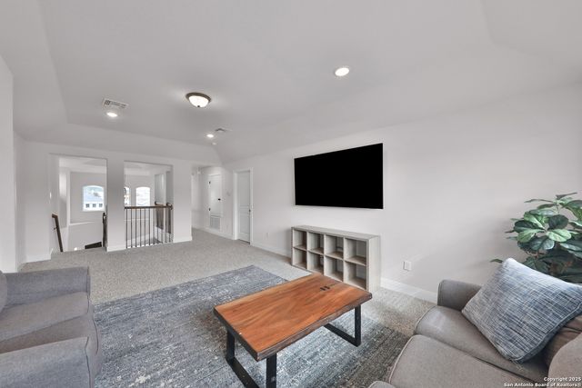 6514 Comanche Post, San Antonio, TX 78233