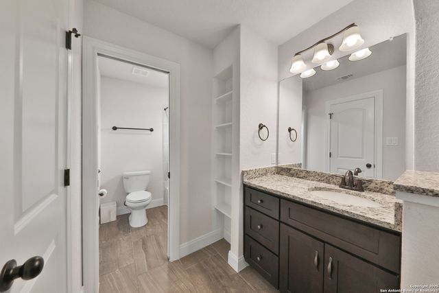 6514 Comanche Post, San Antonio, TX 78233
