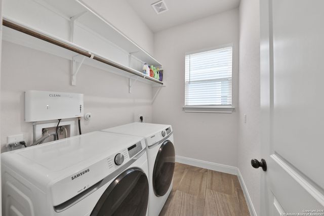 6514 Comanche Post, San Antonio, TX 78233