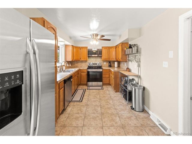 12702 E Alaska Pl, Aurora, CO 80012